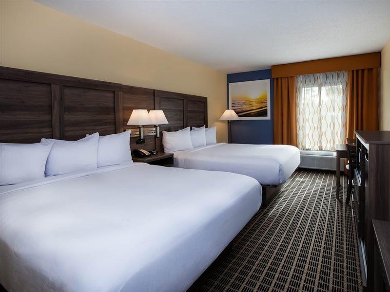 Days Inn By Wyndham קדילאק מראה חיצוני תמונה